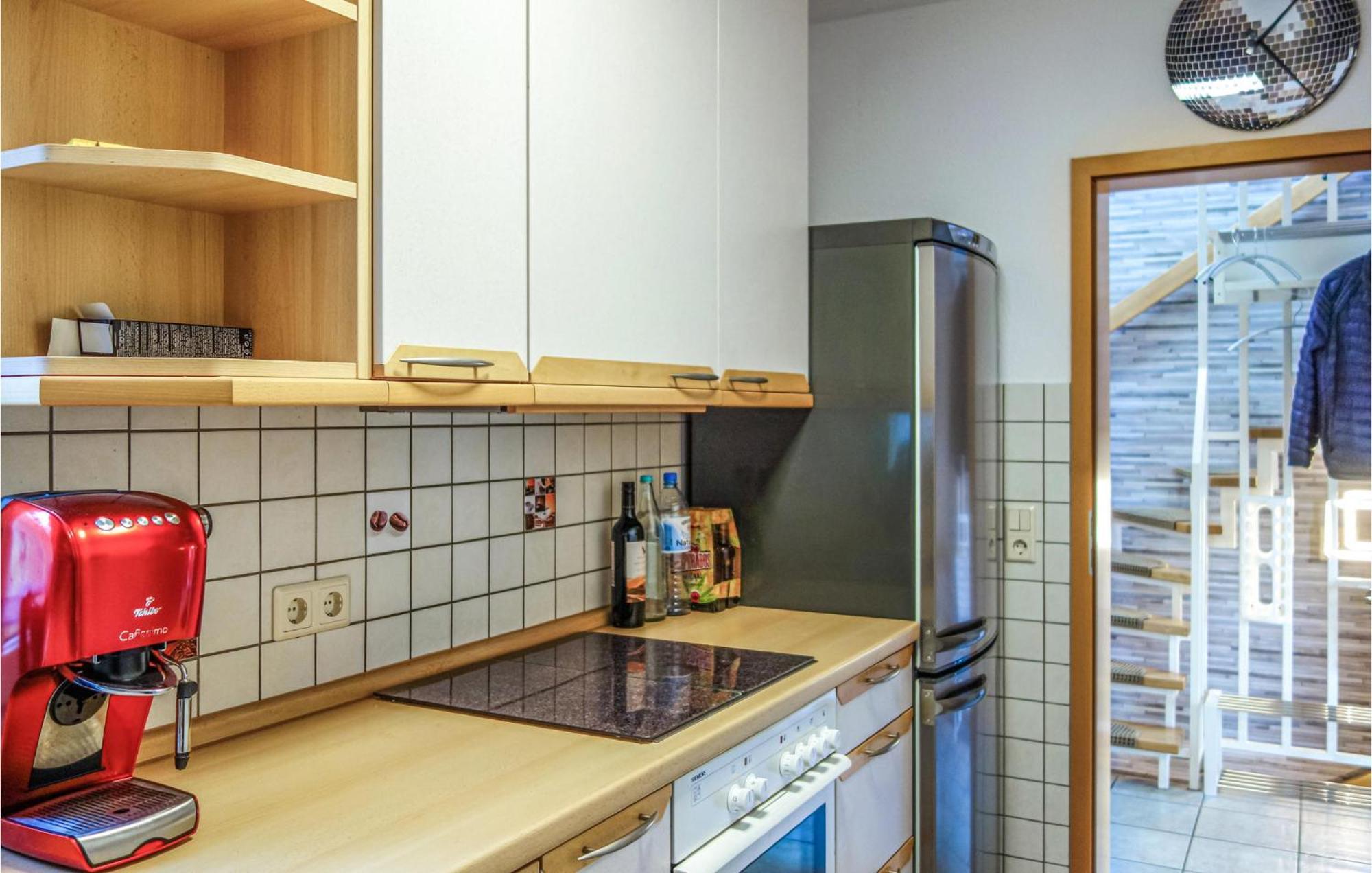 Nice Home In Bad Ems With Kitchen 外观 照片